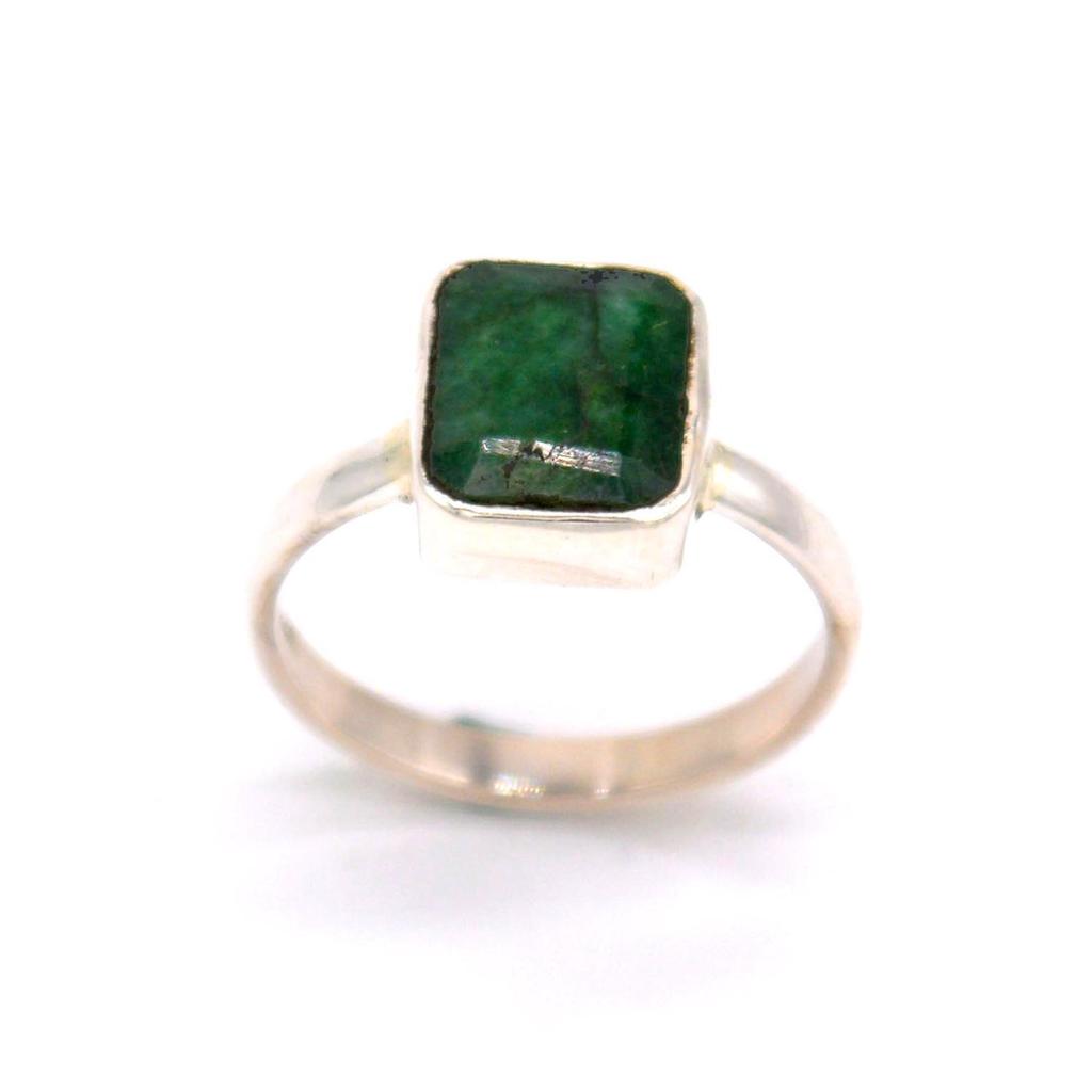 Emerald Gemstone 925 Sterling Silver Handmade Women Ring Jewelry