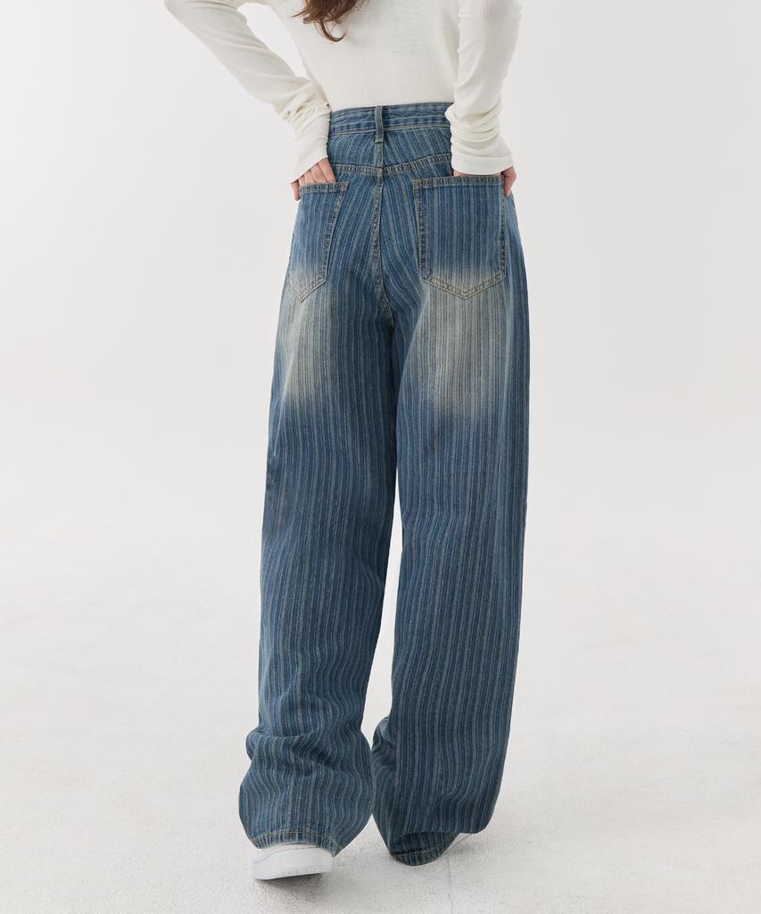Akeusi Loose Textured Stripe Balloon Fit Wide Denim Pants Unisex (Medium Blue)