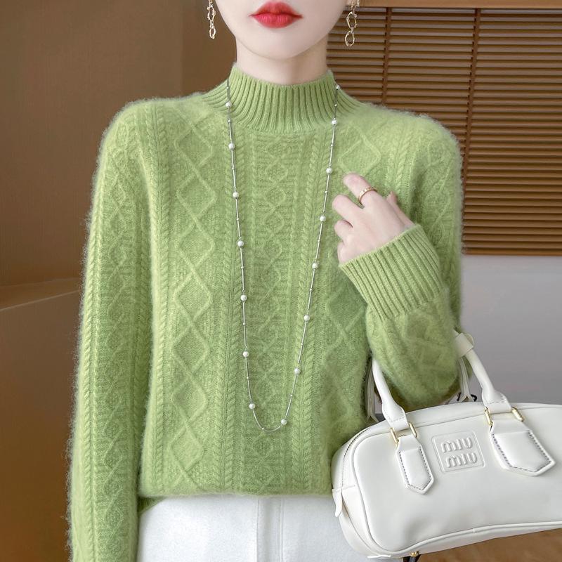 Women's Fashion Pure Wool Cable Knit Turtleneck Sweater for Fall/Winter