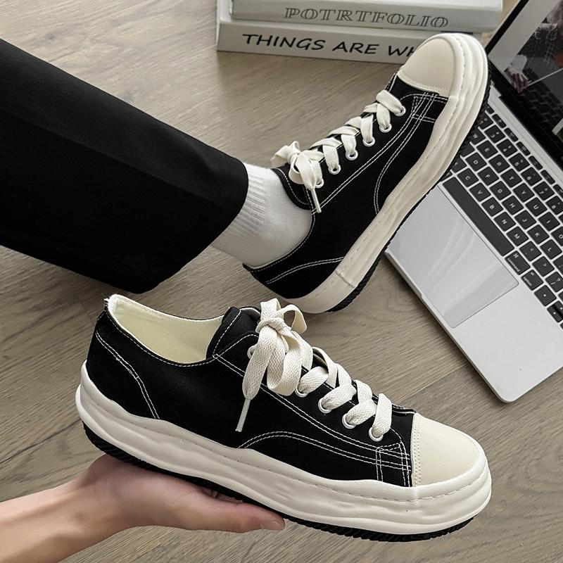 Canvas-Sneaker mit dicker Sohle im gleichen Stil für Männer und Frauen Frühjahr/Sommer 2025 Niedrig geschnittene Casual-Sport-Sneaker Zapatos De Hombre
