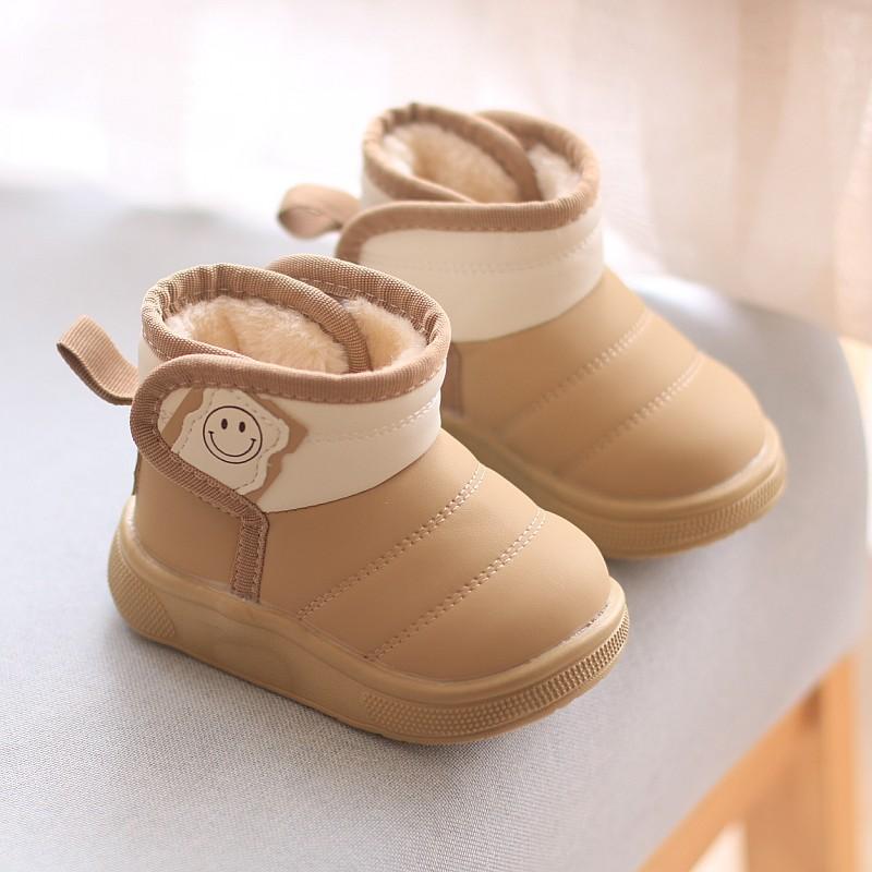 

Winter Baby Shoes Warm Plush Comfortable Indoor Cotton Shoes Waterproof Snow Boots Soft Soled Anti Slip Home Children s Shoes 21inner13cm хаки