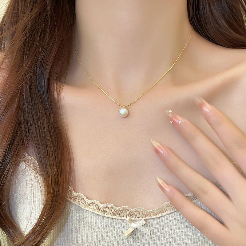 

Accessible Luxury Small Pieces of Silver Women s Niche Style Pearl Necklace Single pearl necklace