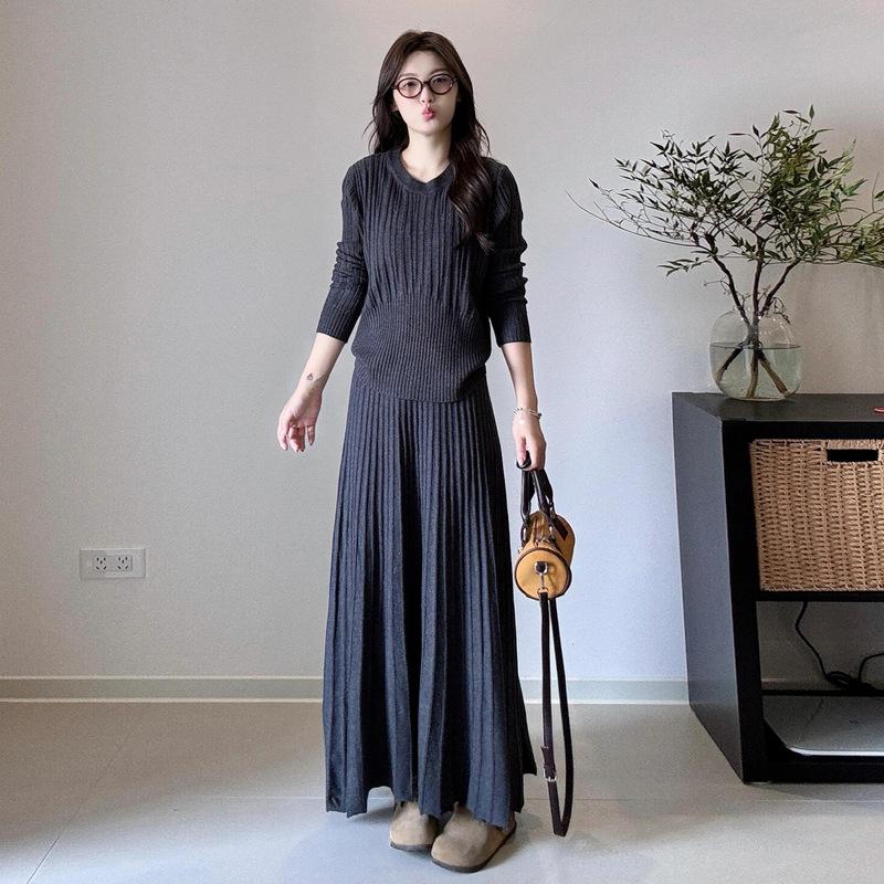 

Women s High-Waisted Wool A-Line Skirt - Autumn/Winter Loose, Versatile, Stylish Pleats, Long Length, Flattering Fit Medium (M) темно-серого