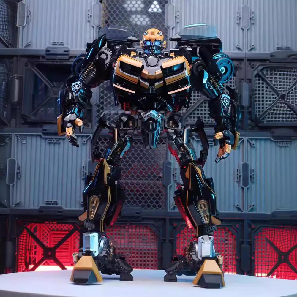 BB-02 Dark Edition Yellow Warrior Transformable Toy Car Model