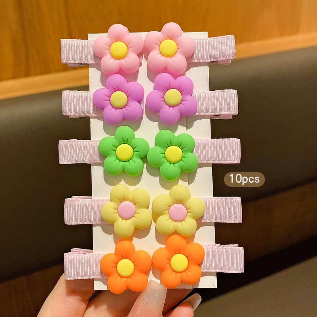 10 Flower Hair Clips with Sweet and Stylish Colors, Randomly Arranged for Daily Use As Hair Accessories