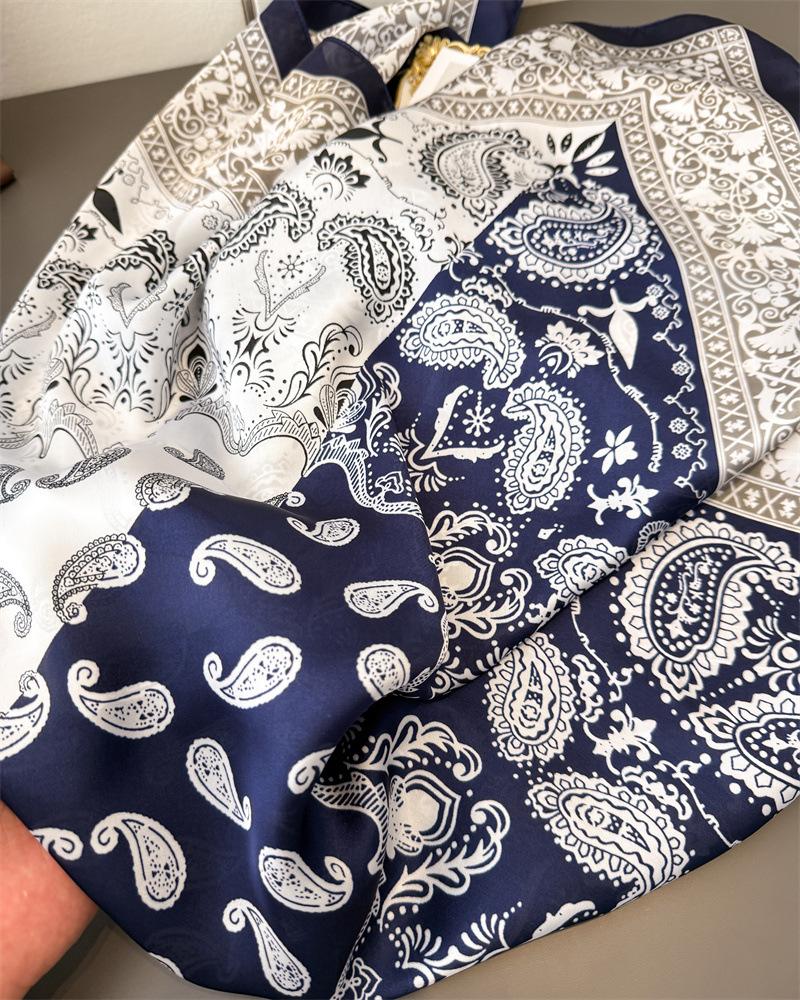 Luxury Brand Cashew Print Square Hijab Scarf Elegant Ladies Soft Satin Shawl Stylish Women's Decorative Beach Towel 90*90CM