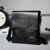 Newest Large Capacity Man Messenger Bag Adjustable Strap Waterproof Men's Crossbody Bag Pu Leather Vintage Handbag Sports