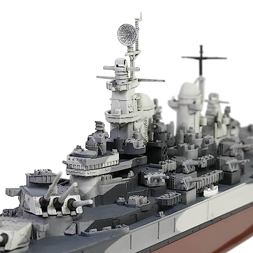 Waltersons Japan WALTERSONS 1/700 Scale US Navy Battleship Missouri Full Hull Cloud Camouflage Finished Model