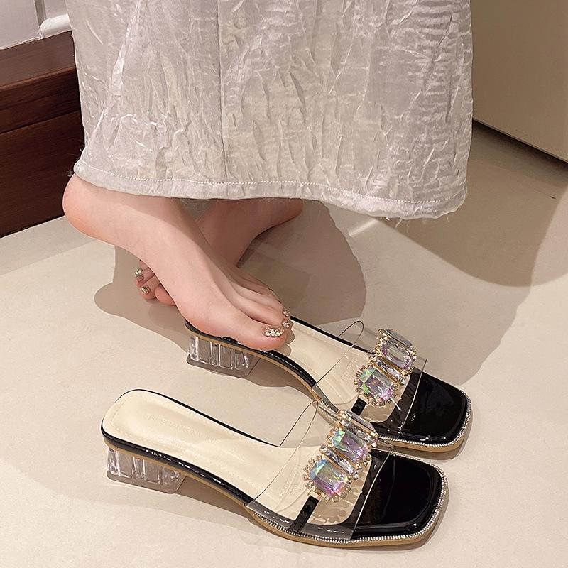 Fashion 2025 Women's Summer Outdoor New Style Fashion Transparent Crystal Water Diamond Sandals with Thick Heels Elegant and Beautiful
