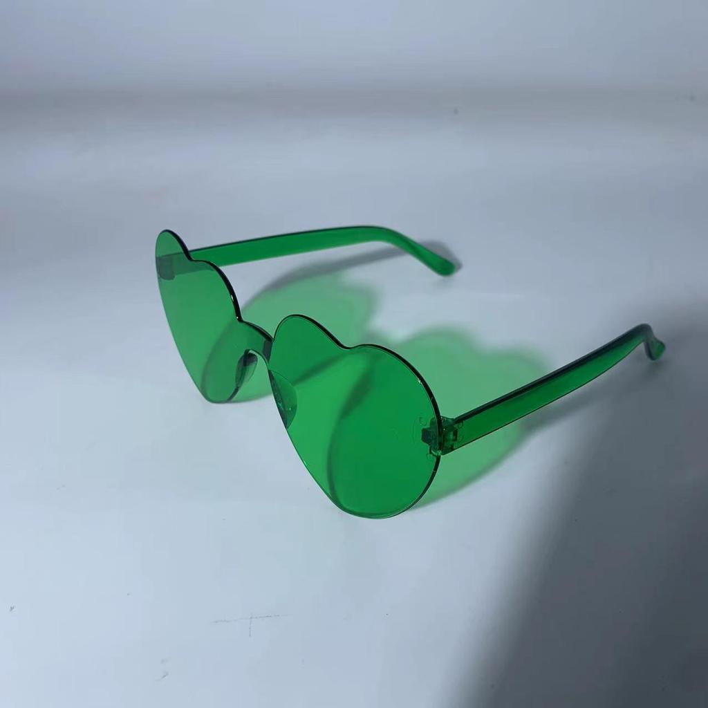 Transparent Heart-Shaped Jelly Sunglasses for Men & Women - European & American One-Piece Design