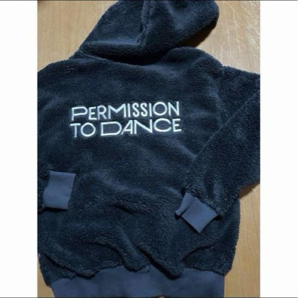[USED] BTS PERMISSION TO DANCE Boa Parka