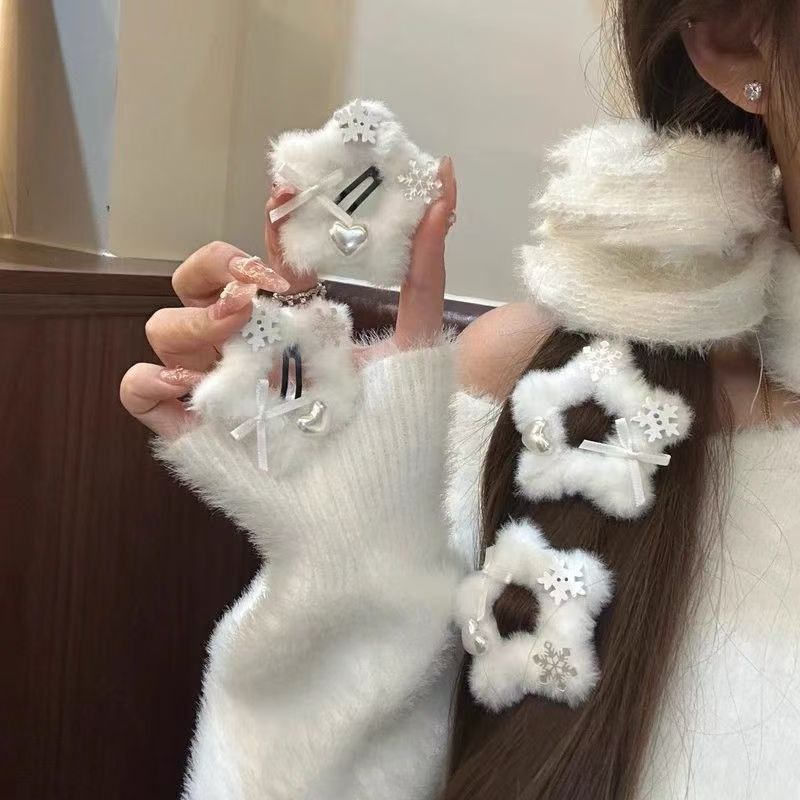 Clips for hair french hair pin Hair bows girl Hair bands trendy claw clips Christmas decoration Cute accessories snow plush