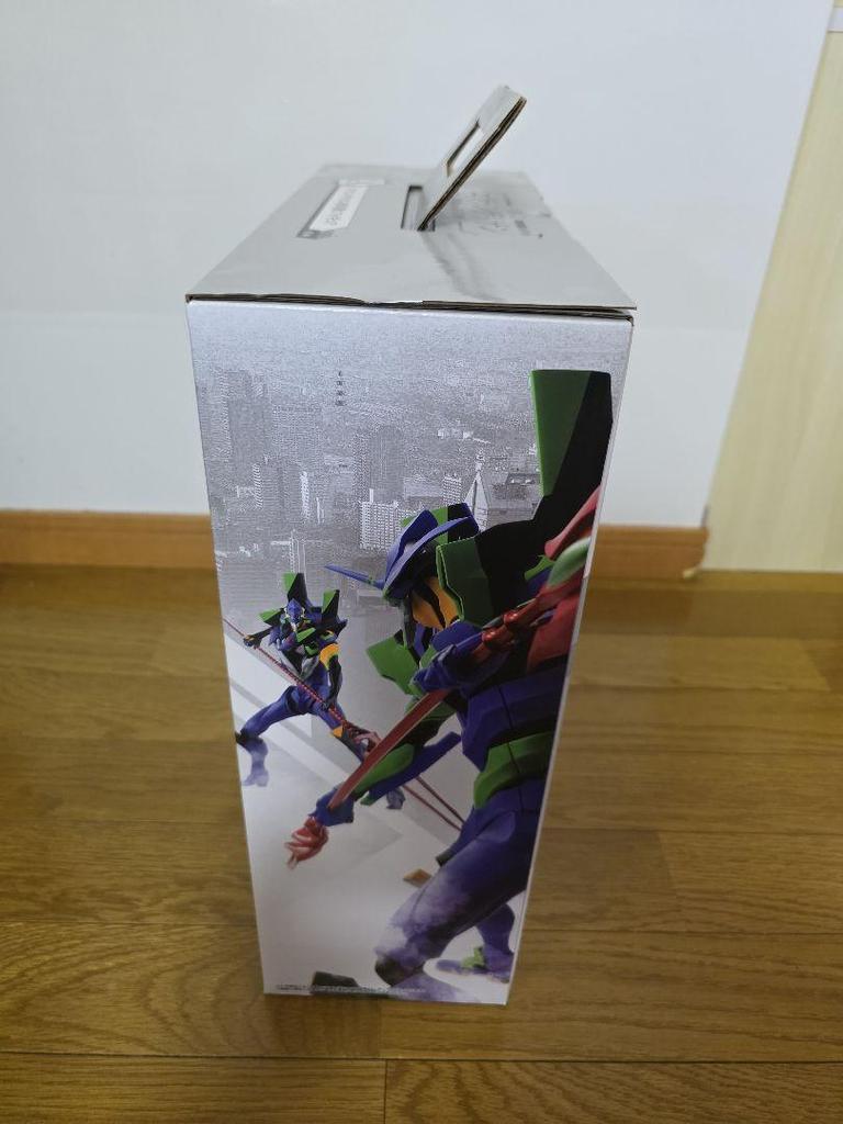 [USED] Evangelion Unit-01 figure
