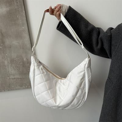 Foreign Style Bag Women's Large Capacity 2025 New Spring Fashion Dumpling Bag Niche Nylon Shoulder Messenger Bag