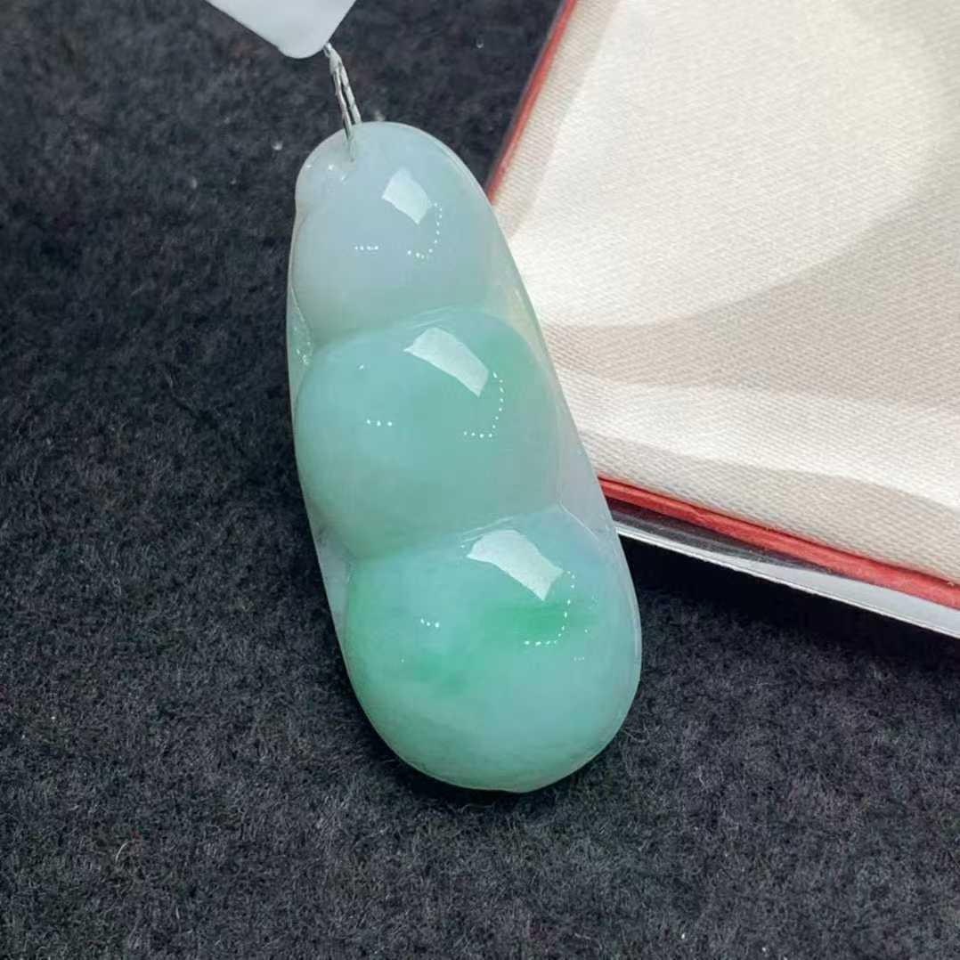 Natural Myanmar A-Grade Jadeite Four Seasons Bean Pendant: Ice Jade Flower Pattern Women s Jewelry