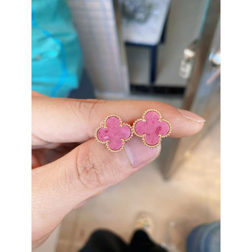 Vierblättriger Klee Mittlere Steckerohrringe - Weißer Muschelachat Luxusohrringe