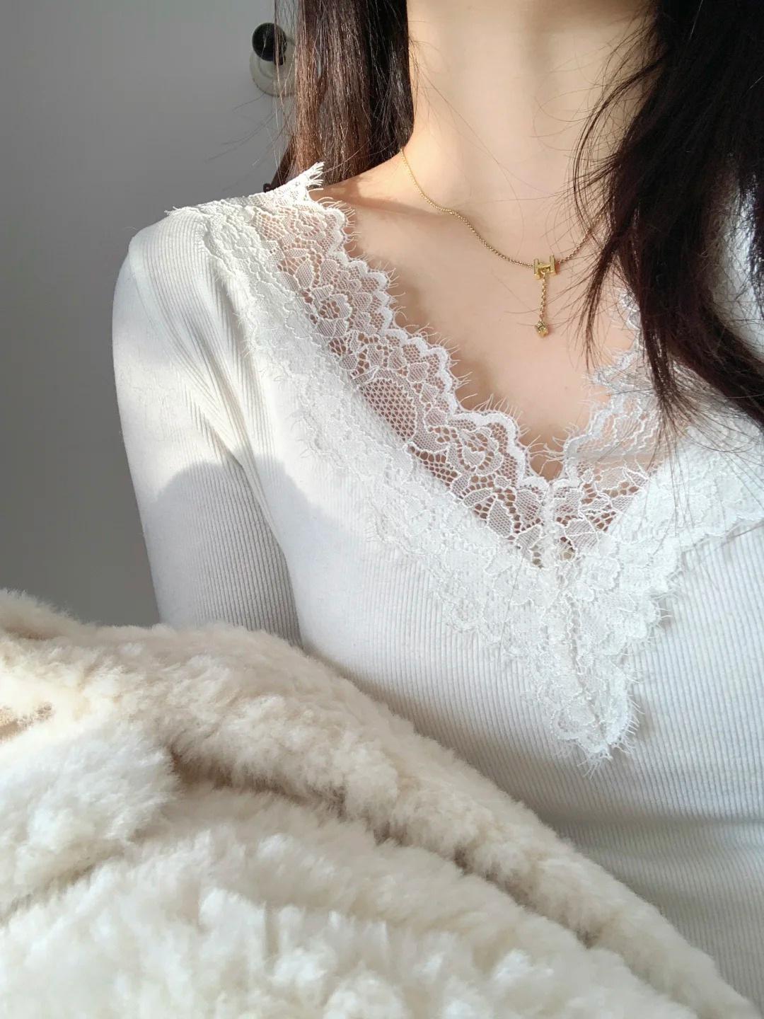 

Women s Sweet & Spicy V-neck Lace Knit Top - Autumn/Winter Slim Fit Long Sleeve Sweater Medium белый