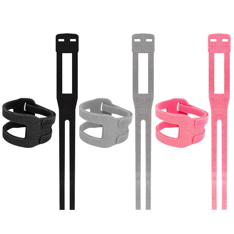 1PC Sports Wrist Wrap Lightweight Breathable Fitness Compression Wrist Brace Support for Basketball Badminton Athletic Training