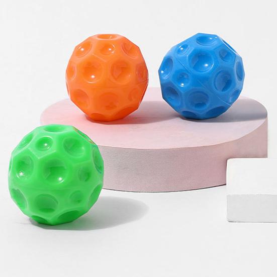 Dog Squeaky Ball Toy Bite Resistant Pet Interactive Chew Toy Small Medium Large Dogs Teething Cleaning Boredom Enrichment Toy