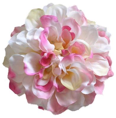 Woondecoratie – Decoratieve bloemen en kransen