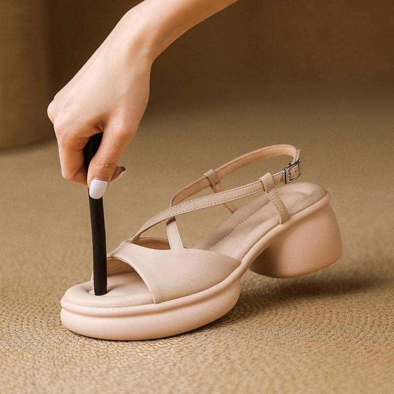 Summer casual Roman sandals solid color women's platform sandals soft sole round head women's shoes new large size shoes polyurethane