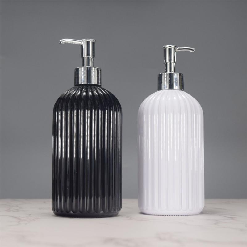 Moderner gestreifter Seifenspender 500 ml Seifenspender mit Pumpe Nachfüllbare Handpumpflasche für Shampoo Spülung