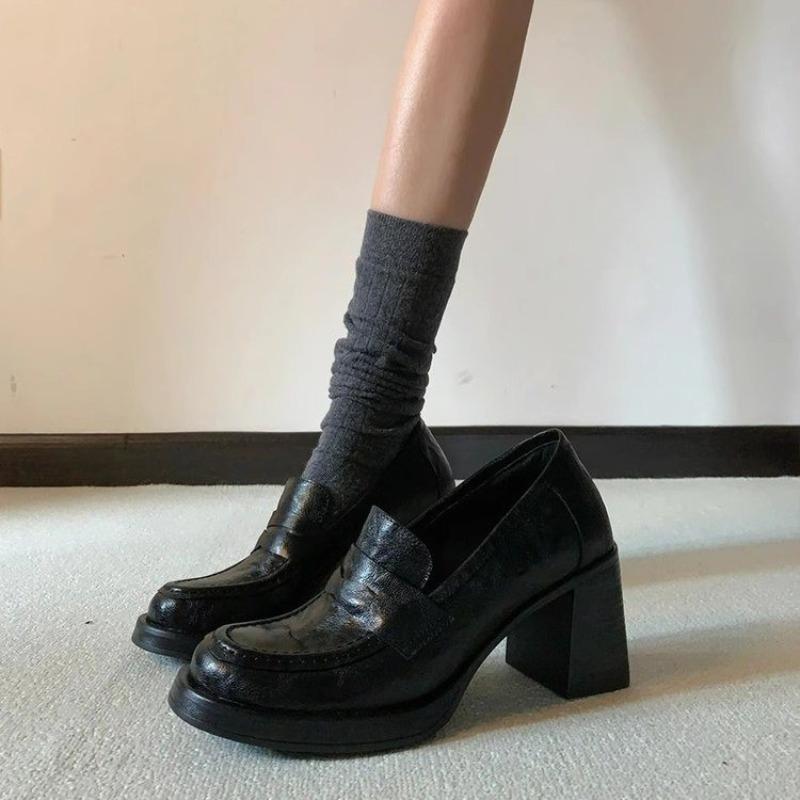 Cm highheeled loafers, women's small leather shoes, black onepedal commuting single shoes, loafers, commuting delivery takes day.