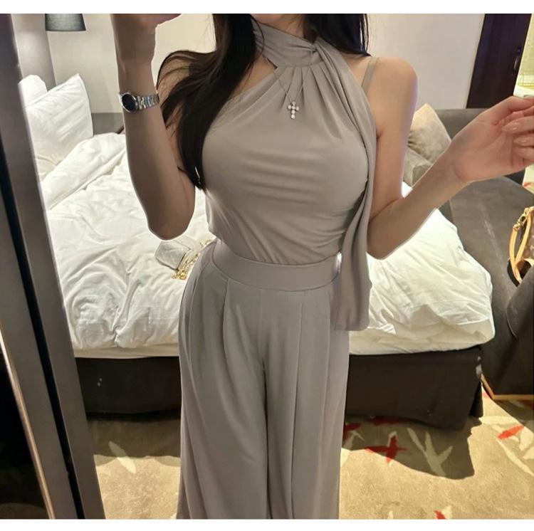 Korean Dongdaemun Slim-Fit Off-Shoulder Pleated Halter Top for Women