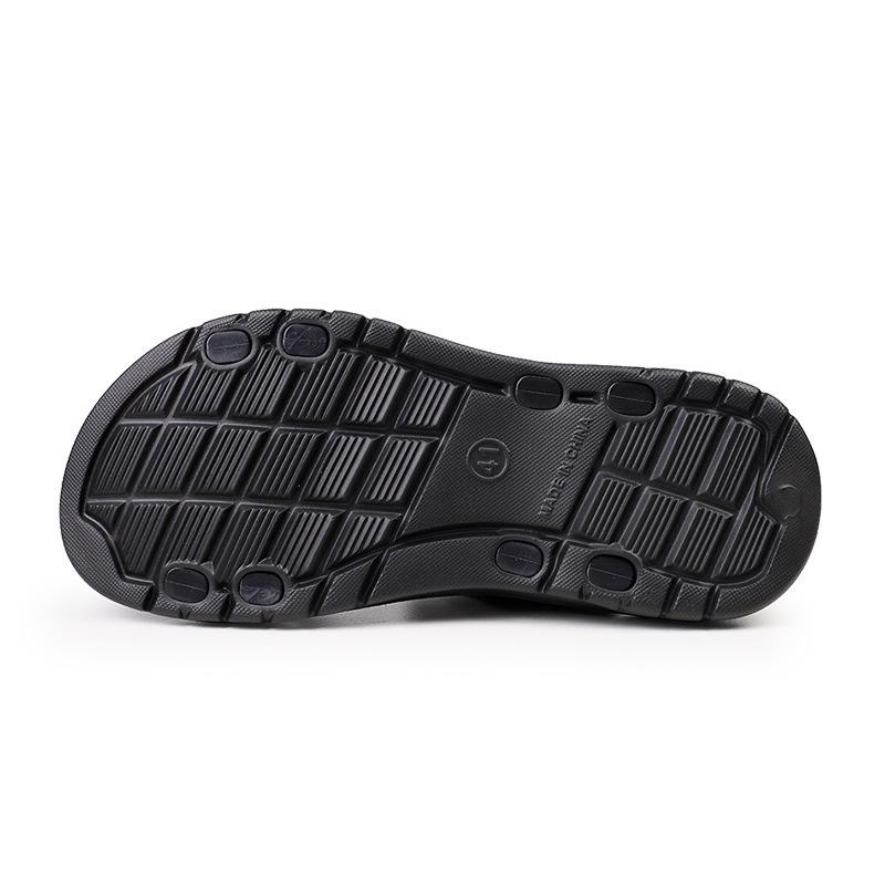 2024 Men's Beach & Home Fashion Sandals: Trendy, Dual-Use Flip-Flops