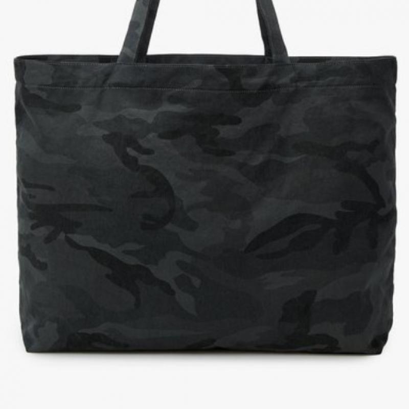 STUDIO TOMBOY Camouflage Pattern Graphic Shoulder Bag  9176270982ct 