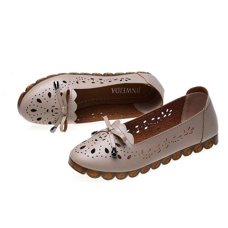 Damen Atmungsaktive Weiche Leder Slipper - Hohles Design, Rutschfest, Weiche Sohle Lässige Mama-Schuhe