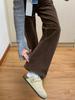 Damen-Cordhose mit hohem Bund und weitem Bein in Kaffeebraun – figurformend, Retro, samtgefüttert, perfekt für Herbst und Winter.