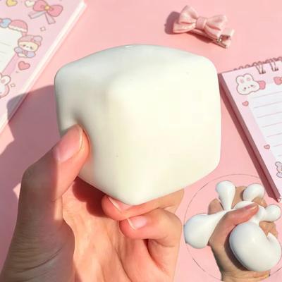 Weiches, quetschbares milchweißes Tofu-Quetschspielzeug Niedliches weißes quadratisches sensorisches Stressabbau-Fidget-Spielzeug Teigkugel Geschenke für Erwachsene Geschenk