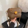 IELGY Messenger Bag Fashionable Classy Chain Messenger Bag
