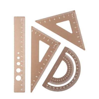 Größen- & Entfernungsmessung – Lineale & Winkel aus Metall