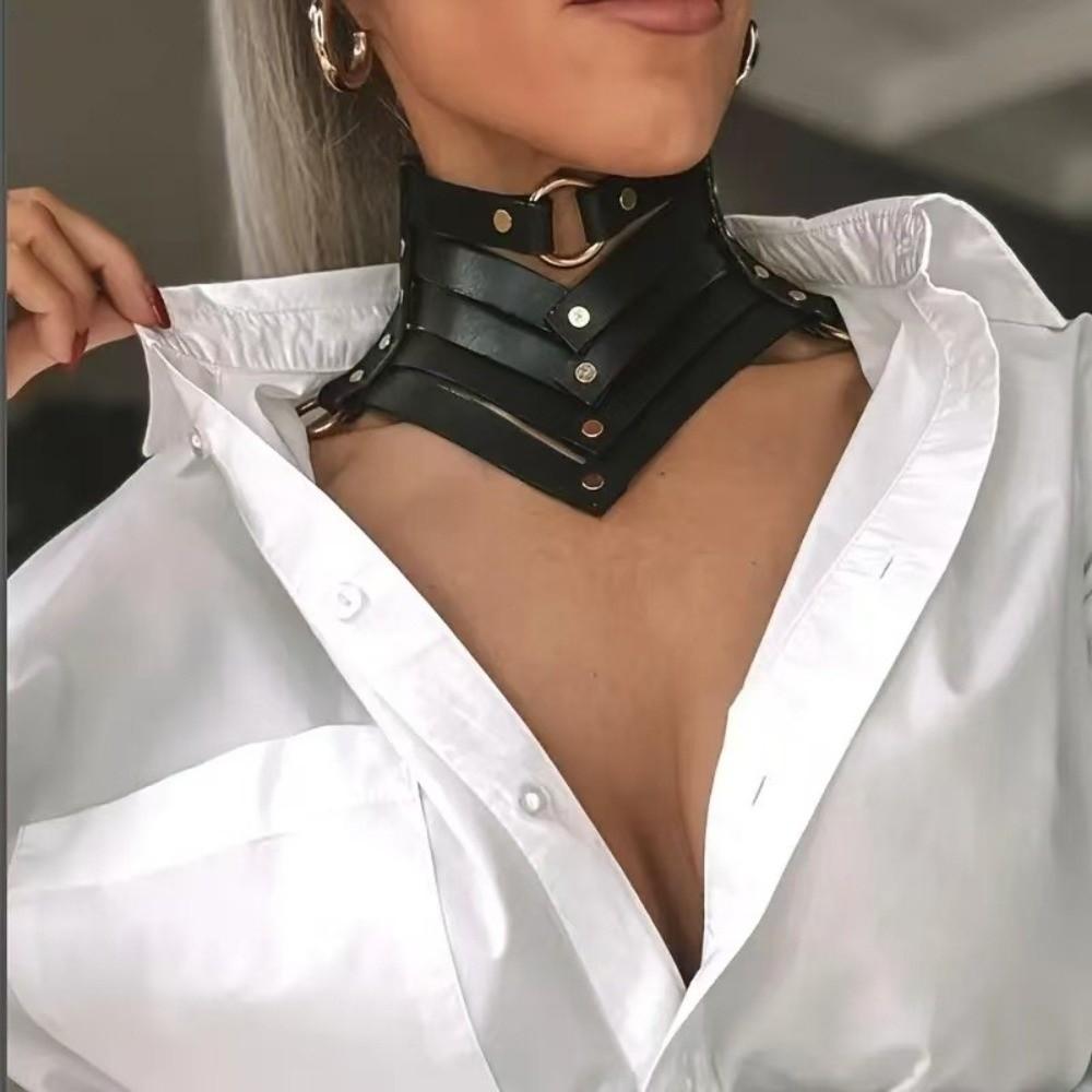 Elegant Leather Belt Punk Choker Personality Rivet Clavicle Collar Gothic Collar Necklace Women