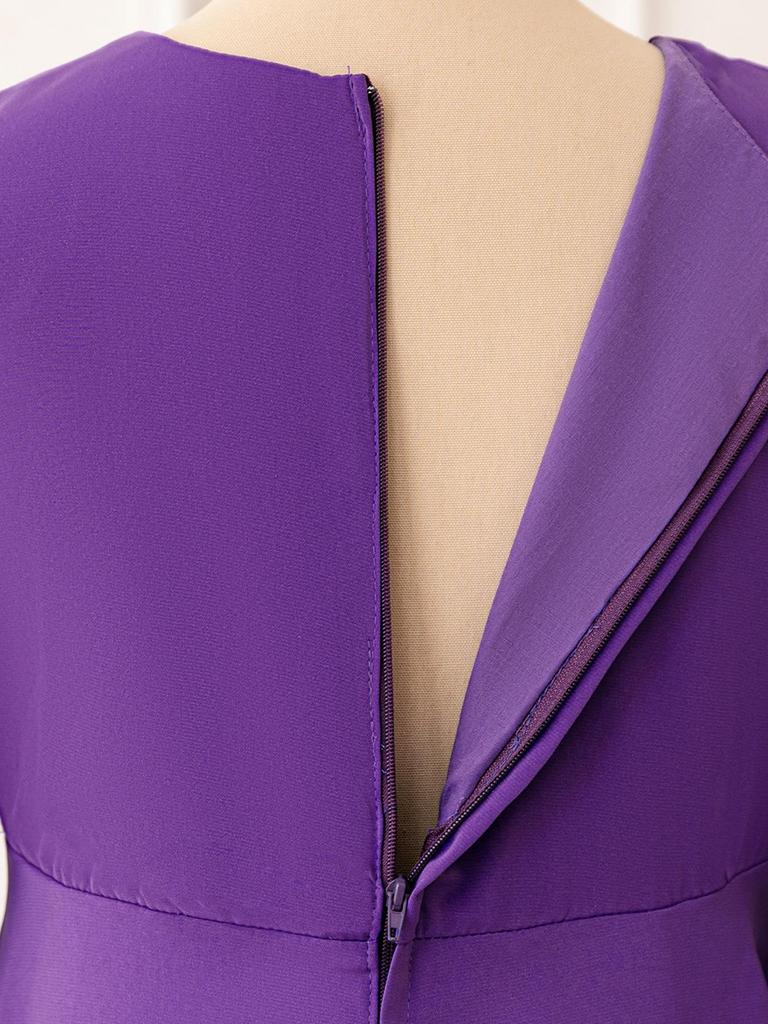 Middle Eastern Muslim Evening Dress with Long Sleeves and Puffy Long Skirt In Purple for Festival Performances