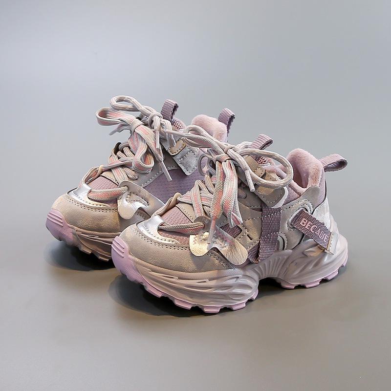 Sneakers alla moda con fodera in velluto per bambini Autunno/Inverno 2025: Stile trendy da papà per ragazzi e ragazze
