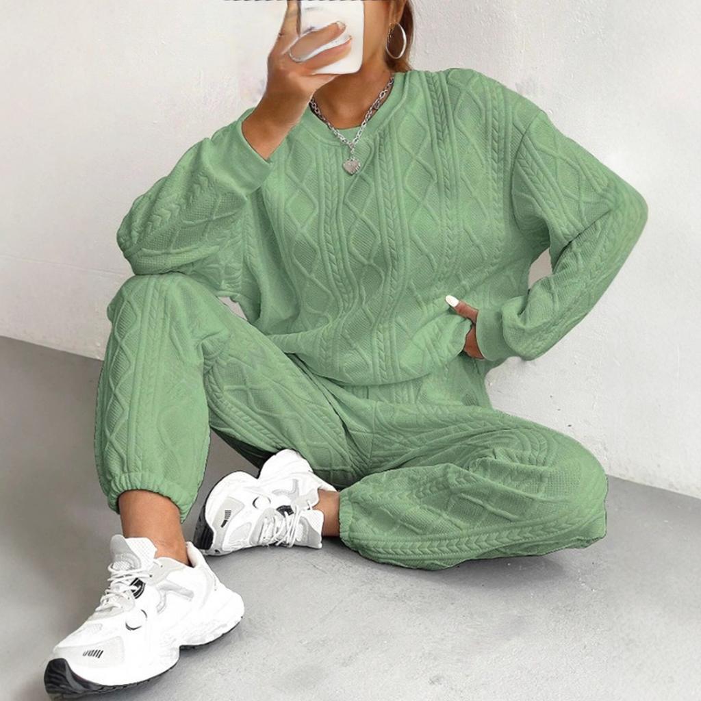 Women's Crew Neck Cable Knit Textured Long Sleeve Sweatshirt & Jogger Pants 2 Piece Loungewear Tracksuit Set