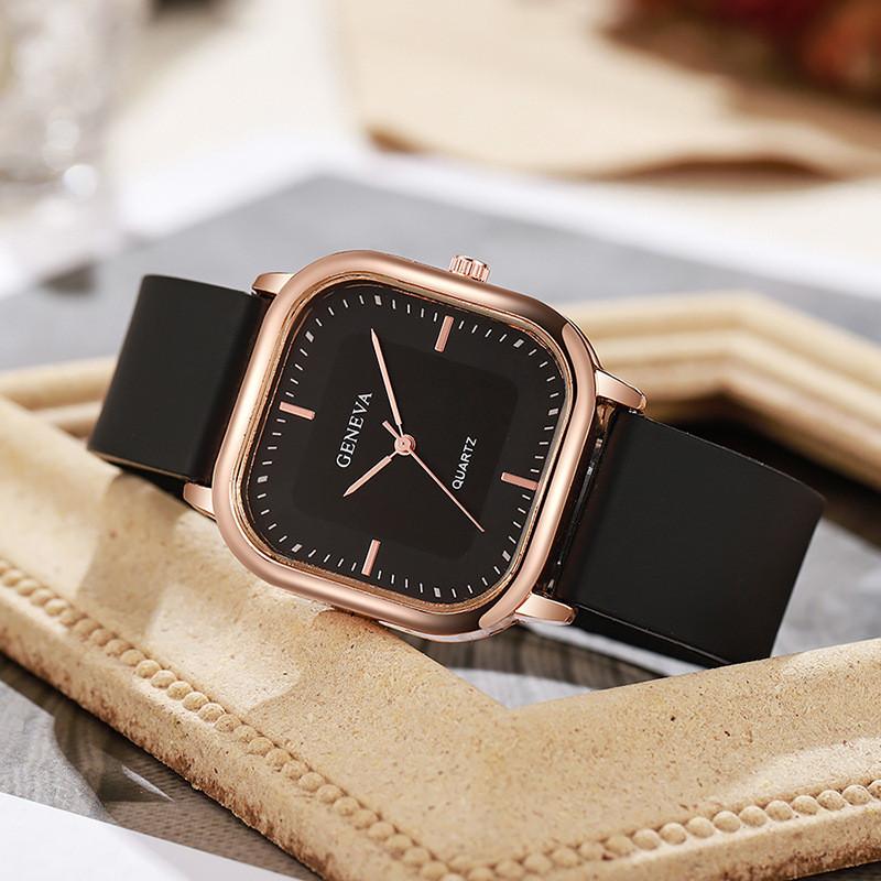 Minimalist Square Quartz Watch For Women With Silicone Band And Rose Gold Finish For Daily Wear