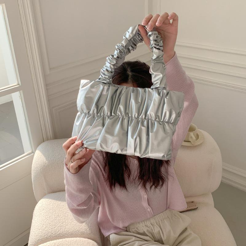 Premium Tote Bag Fashion Folds Daily Work Commuter Bag Trend Versatile Handbag Women