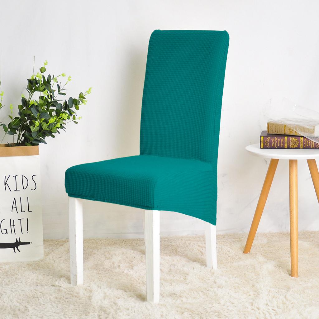 Vergrößerter und verdickter Stuhlbezug in Sonderform. Hochelastischer, einteiliger, staubdichter Universal-Stuhlbezug für Restaurants und Hotels