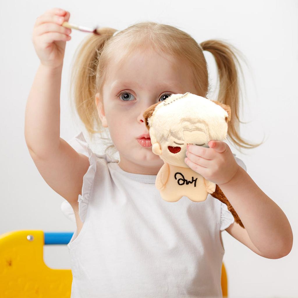 Plush Toys Are Cute And Suitable For Giving As Gifts. They Are Made Of Safe Materials For Both Boys And Girls