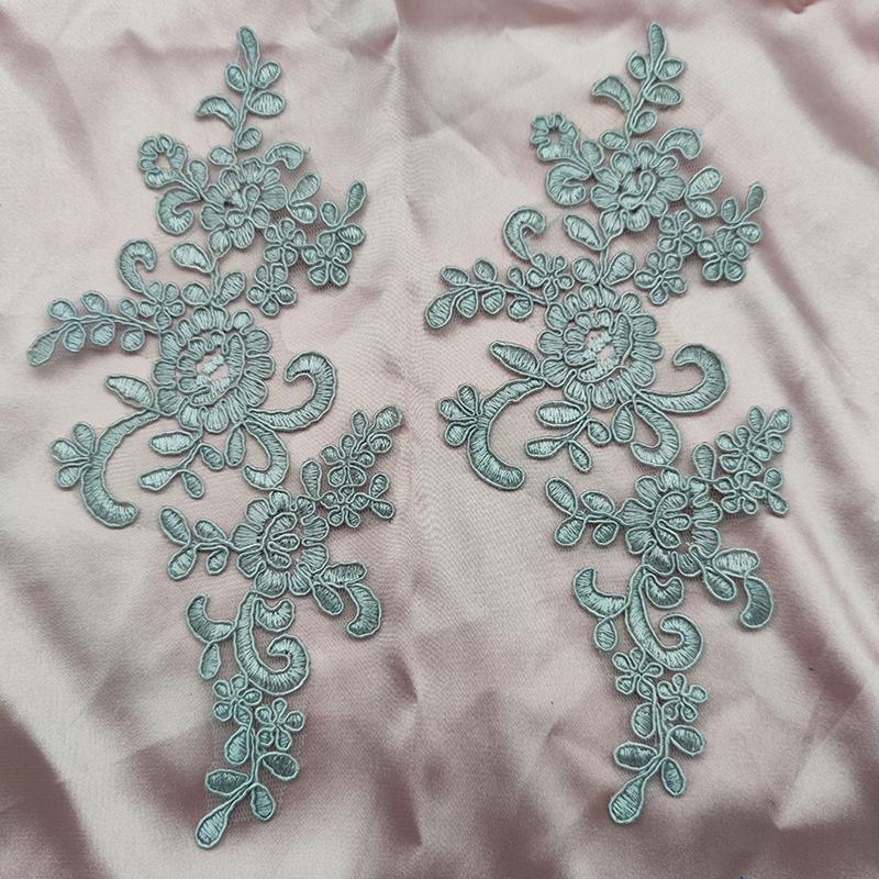 Lace Applique Sew on Patch Fabric 1Pair Embroidery Flower Exquisite Trim Patches Crafts Stickers Bag Gown Decoration Wholesale