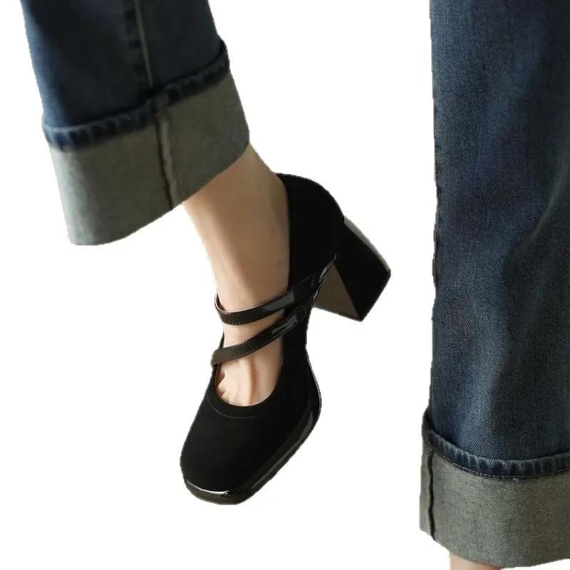 Comfortable Retro French High Heels Women's Chunky Mary Jane Shoes Spring New All-Match Square Head Single Shoes Rubber Sole