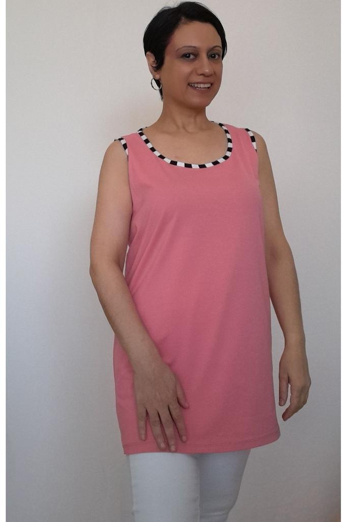 Damenstil Übergröße T-Shirt Rosa Dicke Träger Gekämmte Baumwolle T-Shirt Mit Paspeldetail