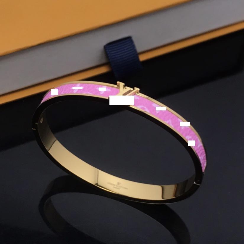 Cross-border L Four-Leaf Clover Leather Bracelet with Pink Leather, Small Padlock, and Tassel for Couples