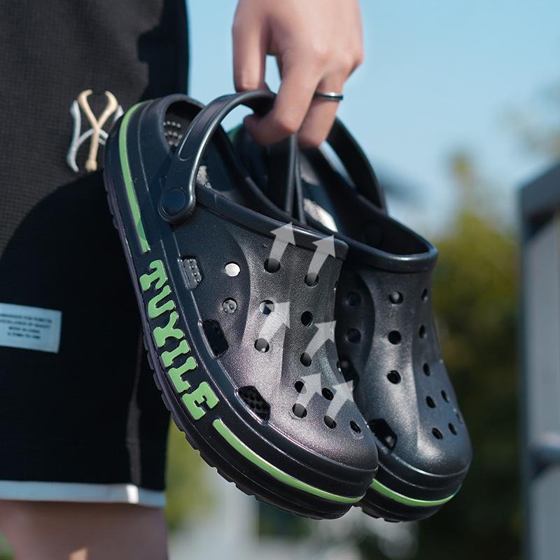 Stepping On Shit Hole Shoes Men Wear Non-slip Bag Head Sandals Beach Thick-soled New Soft-soled Summer EVA Slippers