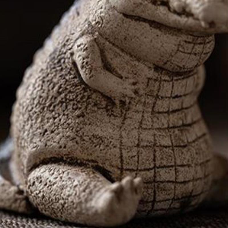 Urocza i piękna mała statuetka ogrodowa krokodyla Trwała figurka artystyczna na podwórko, do parków, kreatywna rzeźba zwierzęca, dekoracja domu