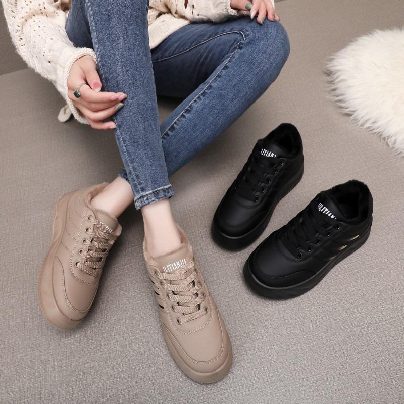 New winter velvet thickened casual shoes women's outdoor non-slip warm snow-proof travel thick-soled cotton shoes